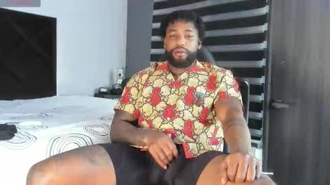 Snapshot of dancelwashington chatting on 11.14.25 Dancel online show from 11.14.25