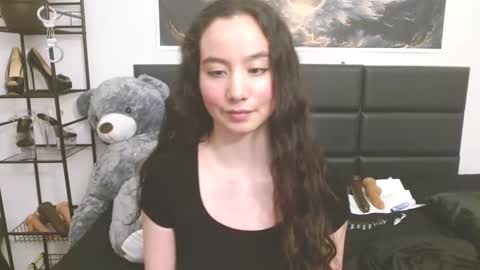 Lea lei-a online show from 11.23.25