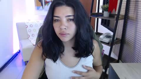 Veronica online show from 04.13.26