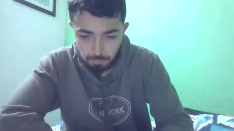 dani3l9905 online show from 11.30.25