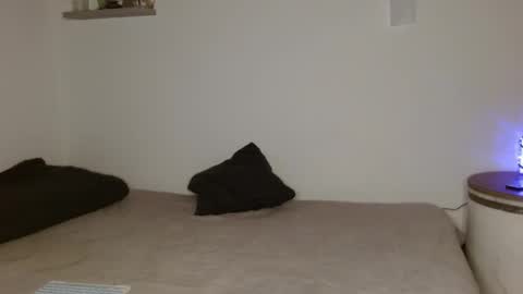 Dani online show from 11.26.25