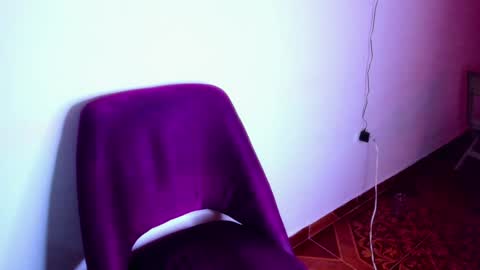 Snapshot of dani_lovet1 chatting on 01.20.25 dani online show from 01.20.25