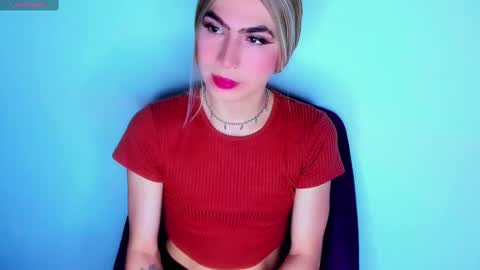 Snapshot of dani_lovet1 chatting on 02.17.25 dani online show from 02.17.25