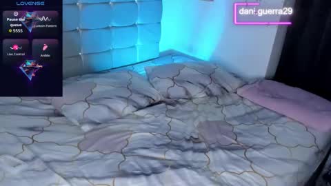 Snapshot of dani_lovet1 chatting on 09.20.25 dani online show from 09.20.25