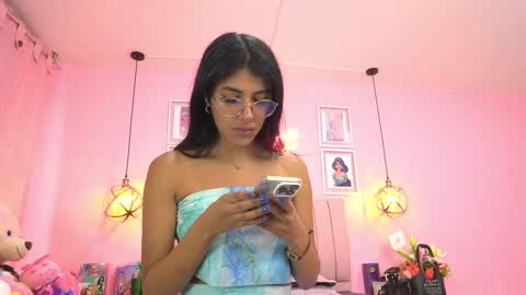   online show from 03.11.25