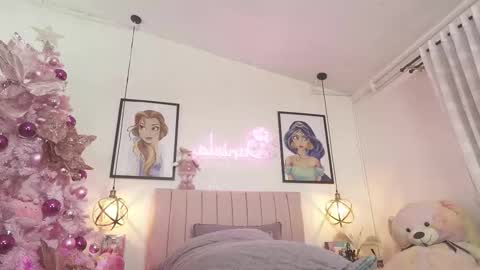   online show from 11.15.25