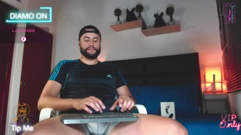  DANIEL HUNTHER online show from 04.02.26