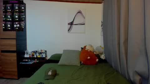 Snapshot of daniel_vianchi chatting on 06.13.26 Dani online show from 06.13.26
