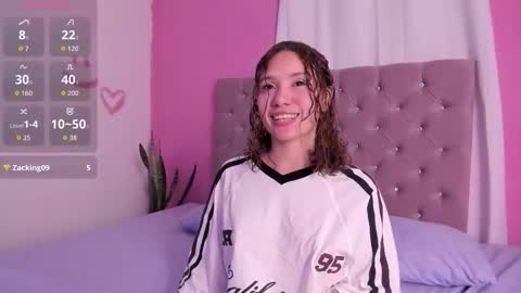 Daniela Brown online show from 09.23.25