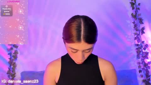 Snapshot of daniela_saenz1 chatting on 12.16.24 Dani Saenz online show from 12.16.24