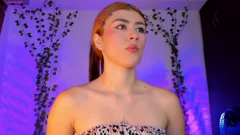 Snapshot of daniela_saenz1 chatting on 01.23.25 Dani Saenz online show from 01.23.25