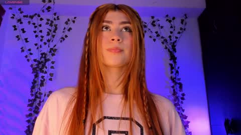 Snapshot of daniela_saenz1 chatting on 01.27.25 Dani Saenz online show from 01.27.25