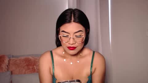 Lucia online show from 11.18.25