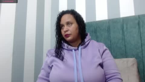 Daniela online show from 02.11.25