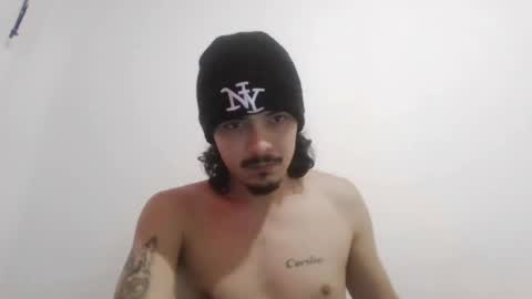 Snapshot of danielhot17 chatting on 04.05.26 DANIEL online show from 04.05.26