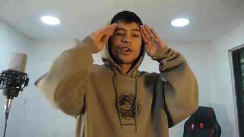 danielitopapii online show from 10.11.25