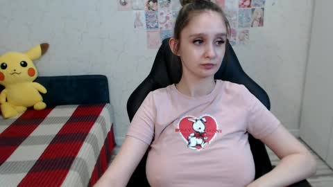 Daniella Martin online show from 04.05.26