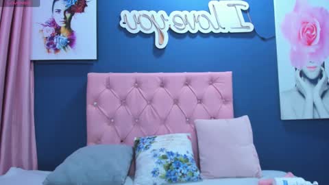 Snapshot of daniella_wild chatting on 03.07.25 daniella online show from 03.07.25