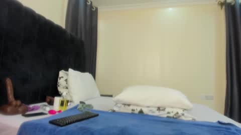 danielle_rock online show from 02.23.25