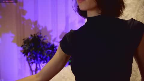 Snapshot of danielle_thomas chatting on 02.26.25 Danielle online show from 02.26.25