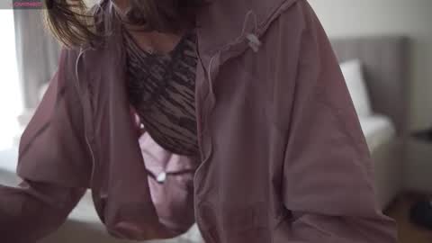 Snapshot of danielle_thomas chatting on 09.09.25 Danielle online show from 09.09.25