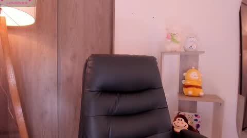 Danielle Rose online show from 11.07.25