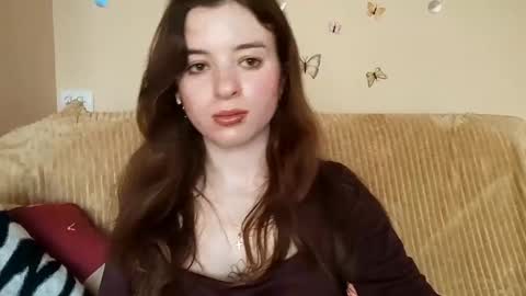 Snapshot of daniellevaulet chatting on 05.23.26 Mia online show from 05.23.26