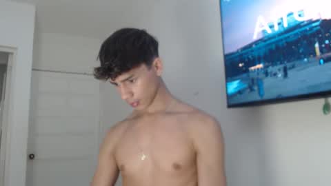 Snapshot of daniels_cruz chatting on 06.02.26 Daniels Cruz online show from 06.02.26