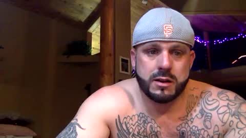 Snapshot of danifunderburg86 chatting on 03.06.25 DaniLove online show from 03.06.25