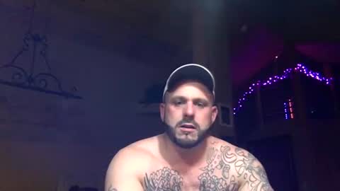 Snapshot of danifunderburg86 chatting on 03.07.25 DaniLove online show from 03.07.25