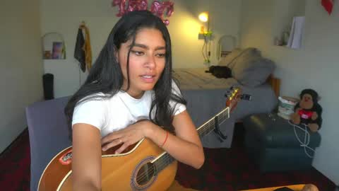 danalle .. online show from 05.31.26