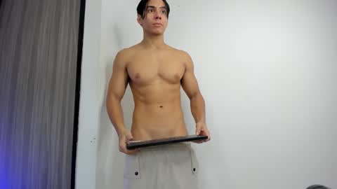 daniisus online show from 11.30.25