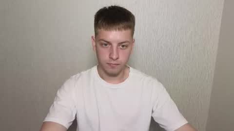 Snapshot of danila_trezzini chatting on 06.14.26 danila online show from 06.14.26