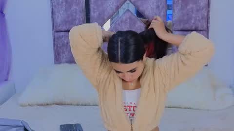 Danilu and Eva online show from 10.14.25