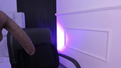 Dani Phonenix online show from 02.22.26