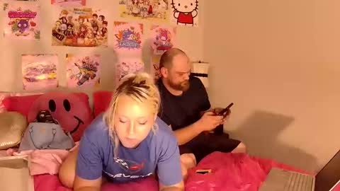 Snapshot of daniraeanddaddy chatting on 05.27.26 Dani And Daddy online show from 05.27.26