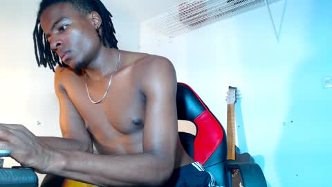 dann_hill_1 online show from 01.12.25