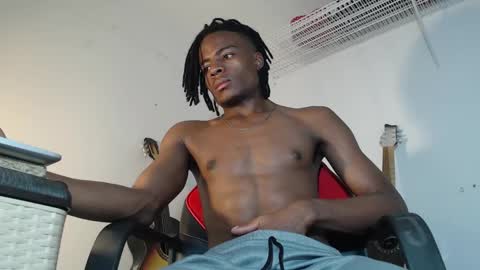 dann_hill_1 online show from 02.13.25