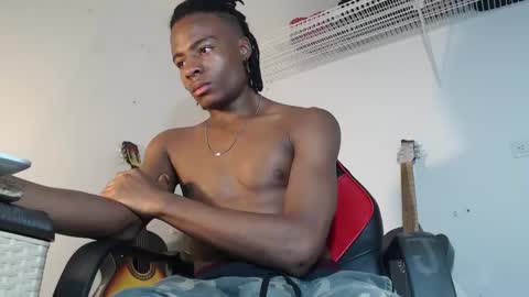 dann_hill_1 online show from 02.14.25