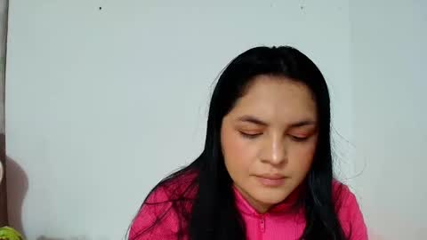 Snapshot of danna_1111 chatting on 10.13.25 danna online show from 10.13.25