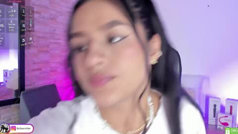 Snapshot of danna_gomez19 chatting on 05.04.26 Sofia online show from 05.04.26