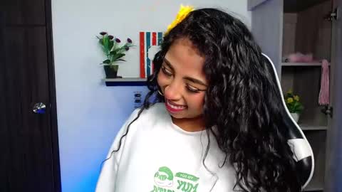 Danna online show from 10.21.25