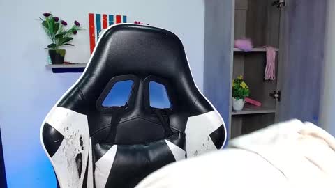 Danna online show from 10.29.25