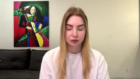 dannamissss online show from 02.14.25