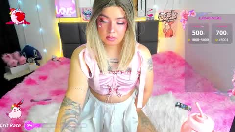 dannia_13 online show from 10.10.25