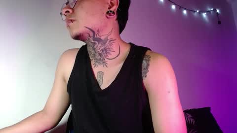 Snapshot of dannteftm chatting on 03.30.26 DANNTE online show from 03.30.26