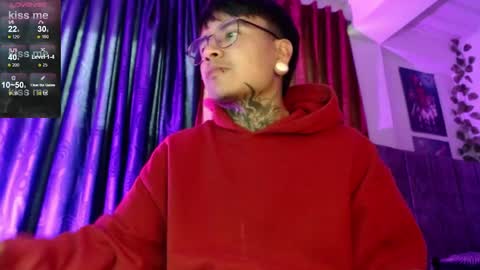 Snapshot of dannteftm chatting on 04.13.26 DANNTE online show from 04.13.26