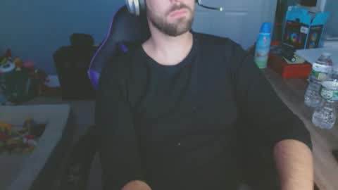 Snapshot of dannyboyx69 chatting on 01.04.25 dannyboyx69 online show from 01.04.25