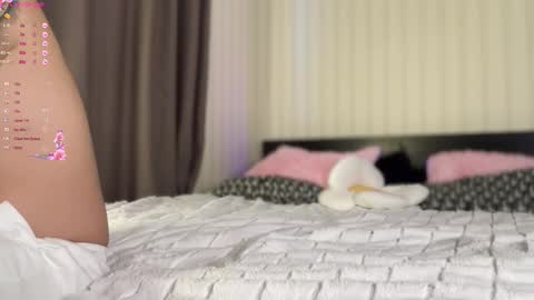 DanteetBeatrix online show from 10.17.25