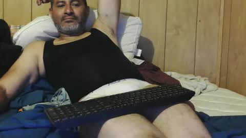 dantehot82 online show from 10.24.25